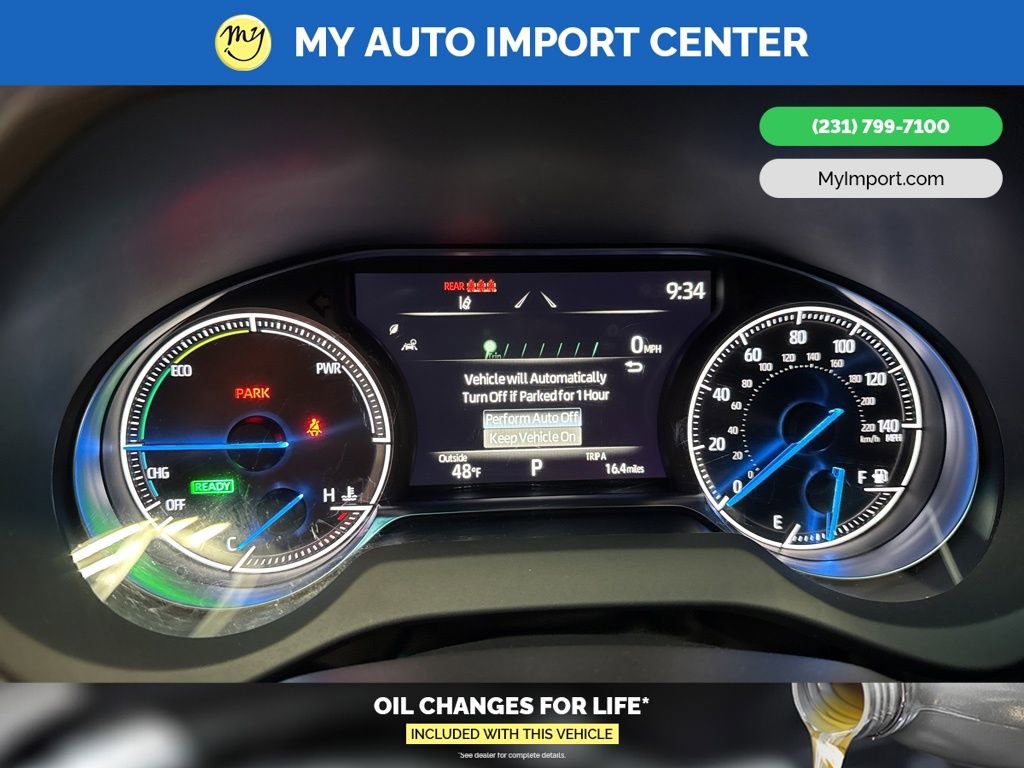 Used 2023 Toyota Venza XLE image 18