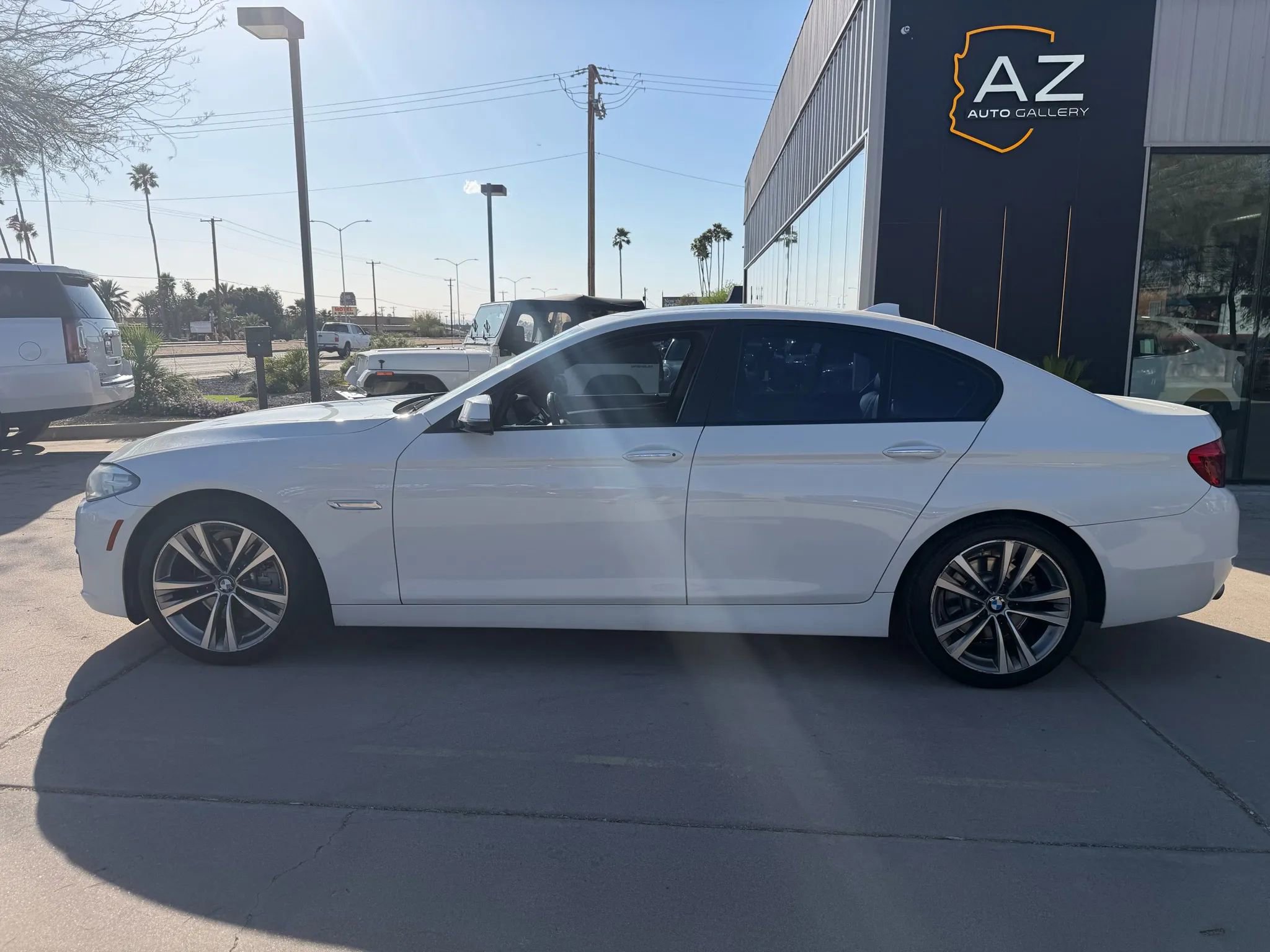 Used 2016 BMW 528i Sedan image 4