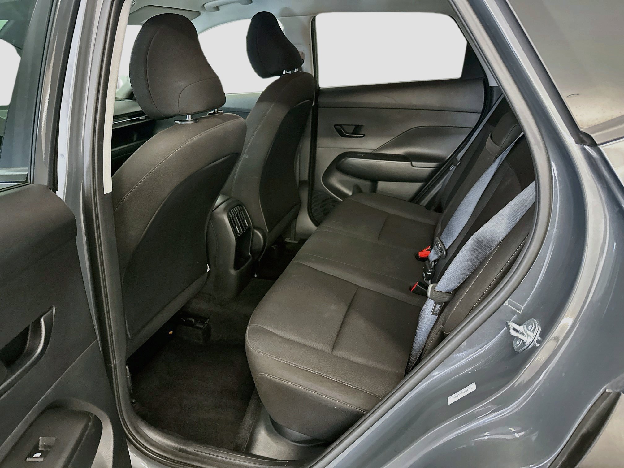 Used 2025 Hyundai Kona SEL AWD/4WD image 29