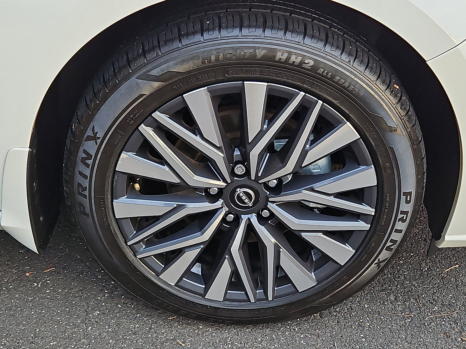 Certified 2023 Nissan Altima 2.5 SV image 8