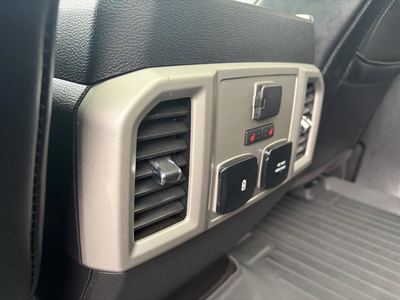 Used 2019 Ford F250 Lariat w/ Lariat Ultimate Package image 49