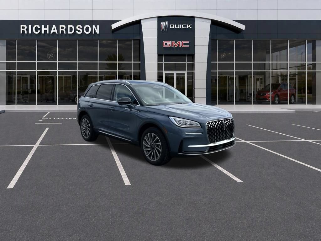 Used 2023 Lincoln Corsair Reserve w/ Equipment Group 201A AWD/4WD image 8