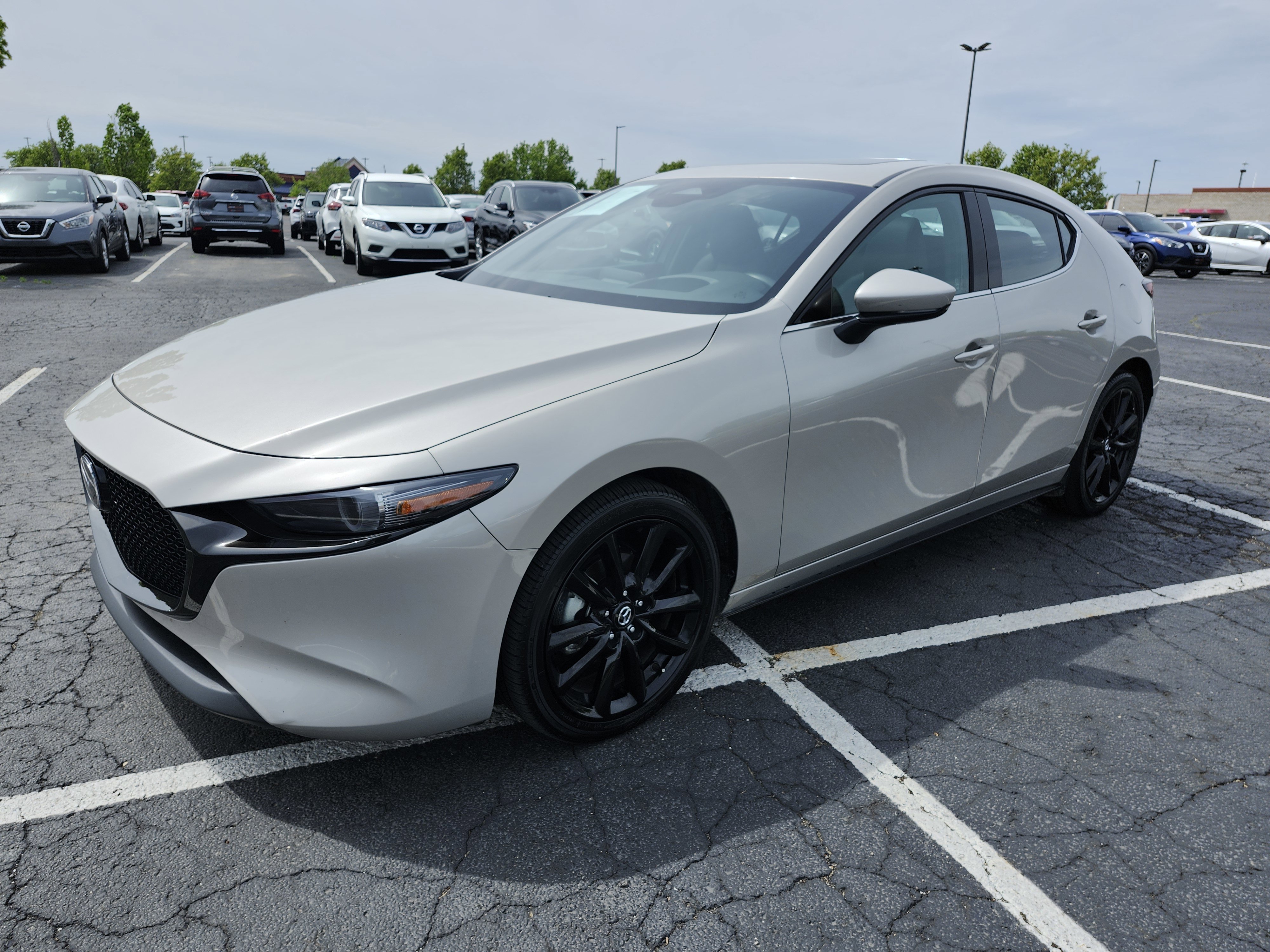 Used 2025 MAZDA MAZDA3 2.5 S Hatchback w/ Premium Pkg FWD image 14
