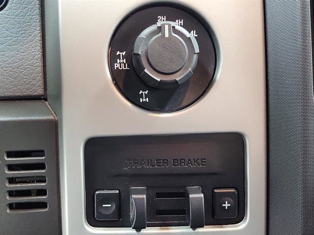 Used 2013 Ford F150 XLT w/ Luxury Equipment Group image 32