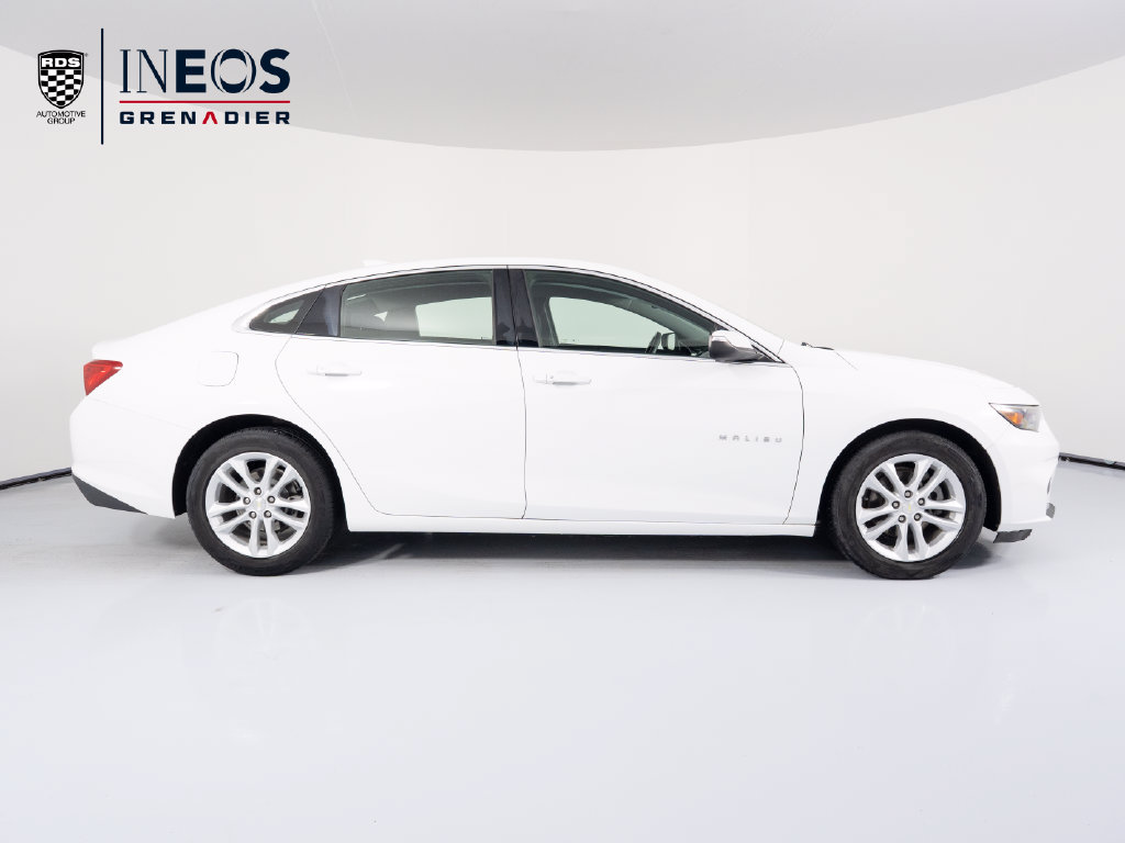 Used 2017 Chevrolet Malibu LT FWD image 8