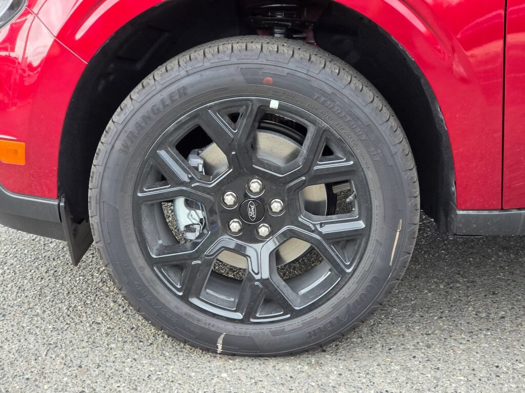 New 2026 Ford Maverick Lariat w/ Black Appearance Package AWD/4WD image 9