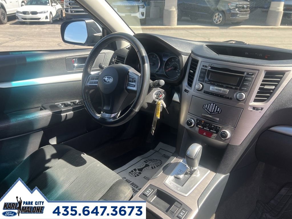 Used 2013 Subaru Outback 2.5i Premium w/ All-Weather Pkg image 9