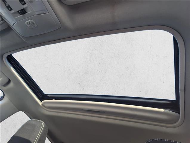 Used 2018 Toyota RAV4 XLE image 16