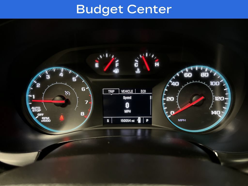 Used 2023 Chevrolet Traverse LT AWD/4WD image 2