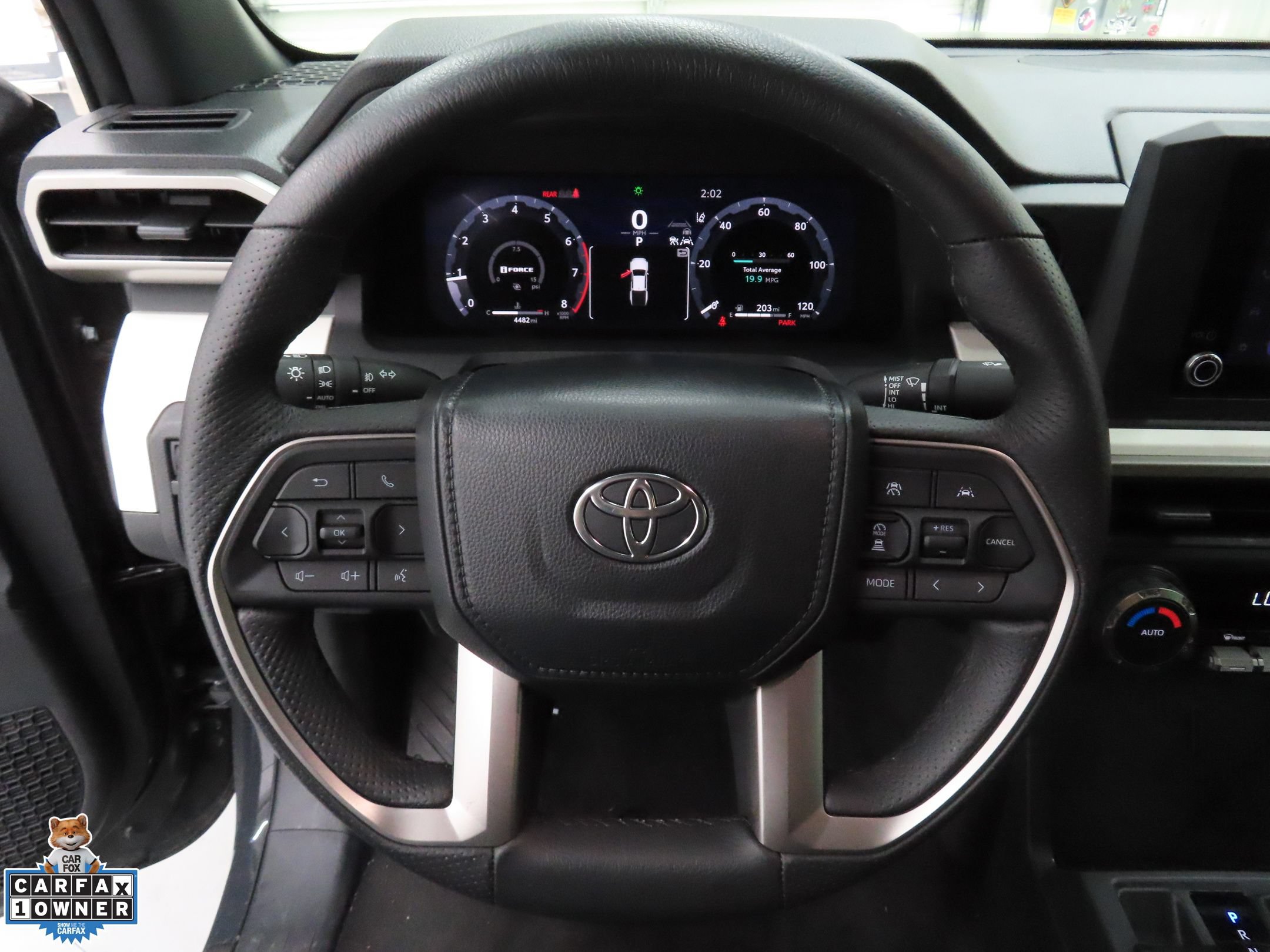 Used 2024 Toyota Tacoma TRD Off-Road AWD/4WD image 15