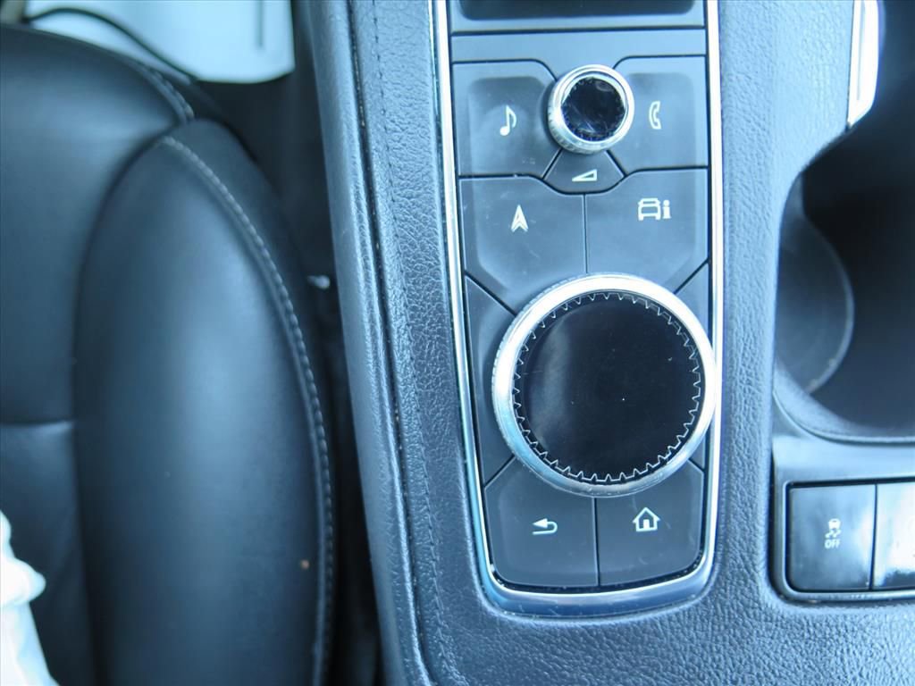 Certified 2024 Cadillac XT4 Premium Luxury image 14