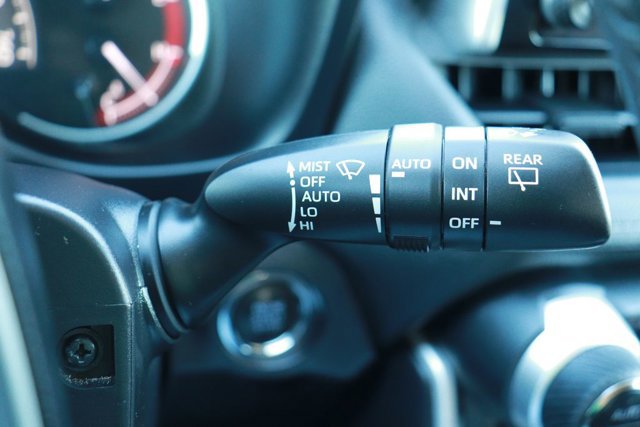 Used 2025 Toyota RAV4 XLE image 22