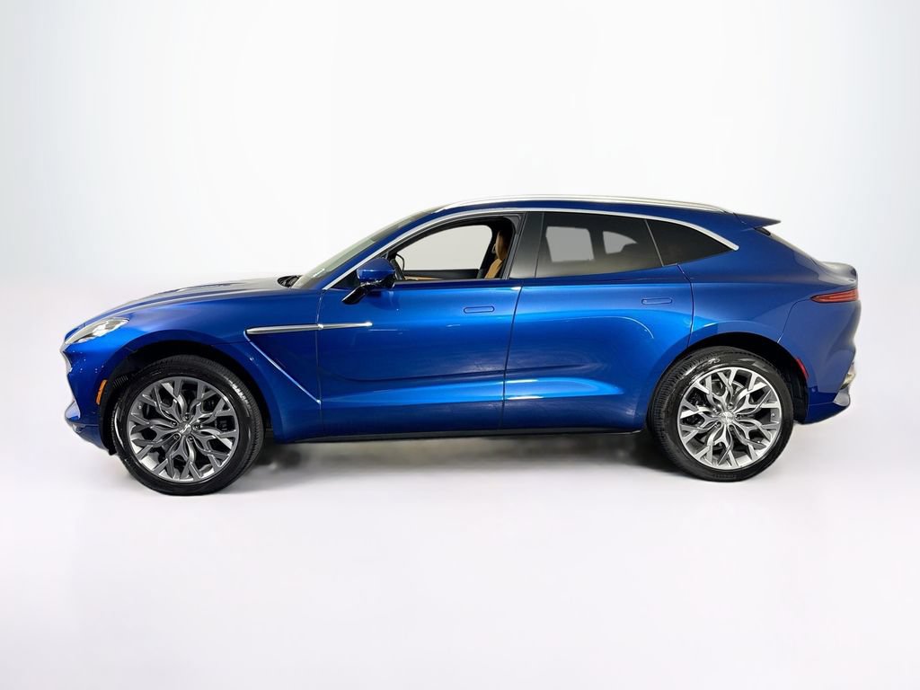 Used 2023 Aston Martin DBX AWD/4WD image 5