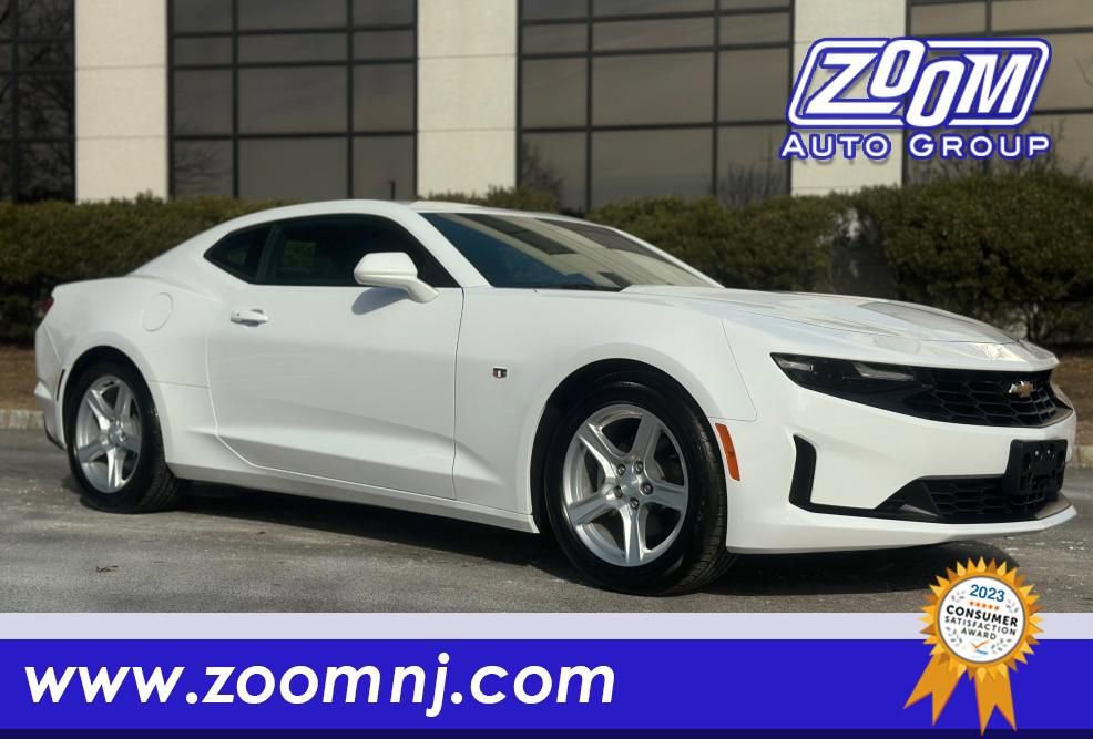 Used 2024 Chevrolet Camaro LT image 1