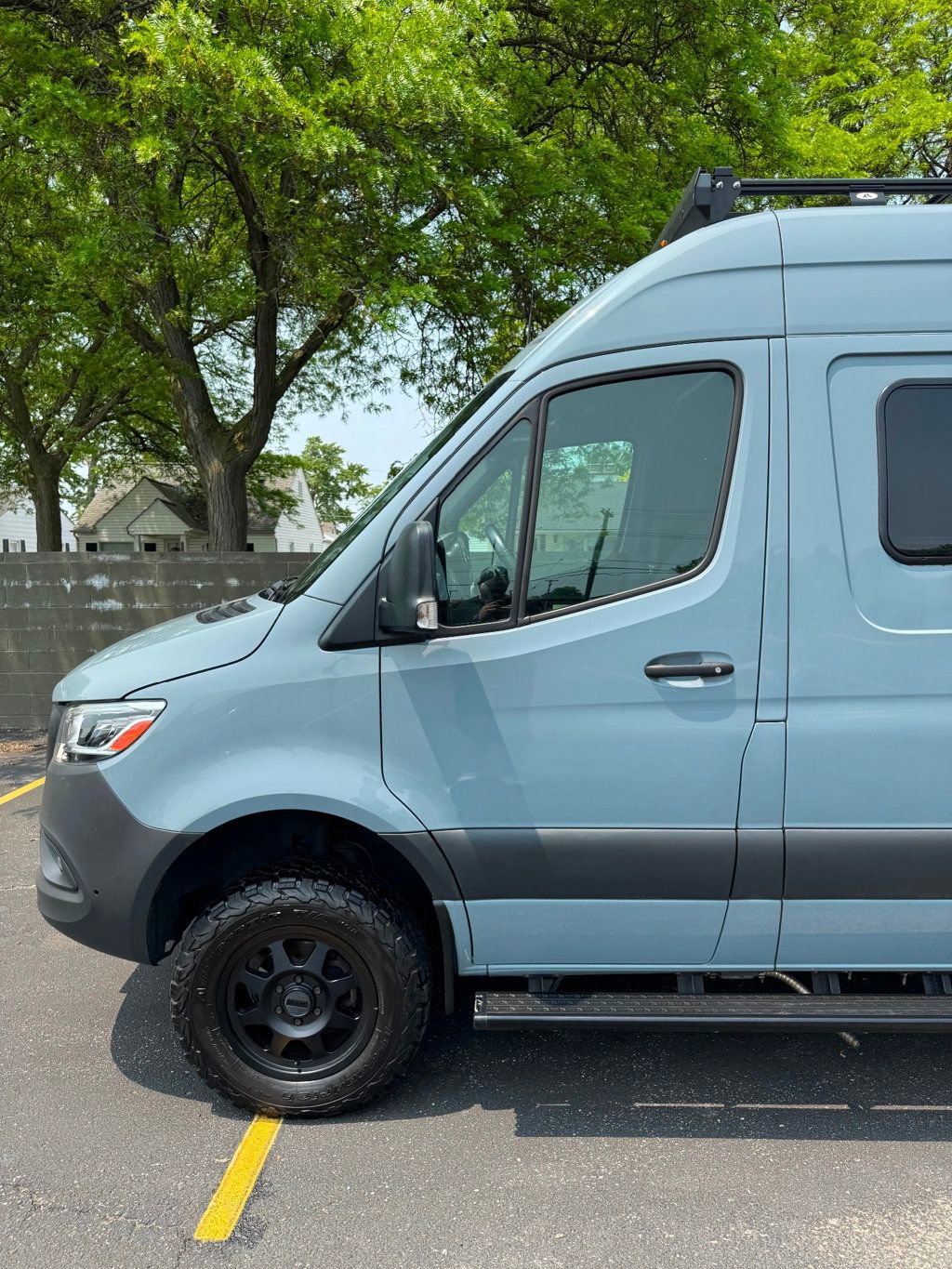 Used 2021 Mercedes-Benz Sprinter 2500 image 4