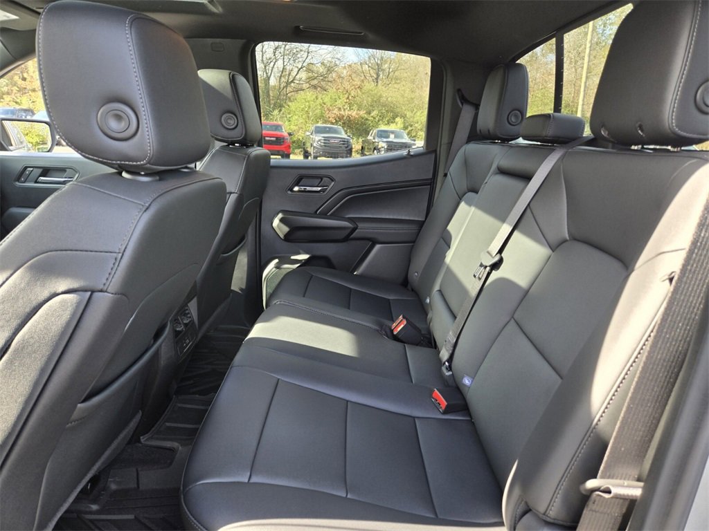 New 2026 GMC Canyon Elevation w/ Convenience Package image 9