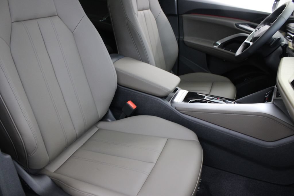 New 2026 Audi Q5 Premium Plus AWD/4WD image 24