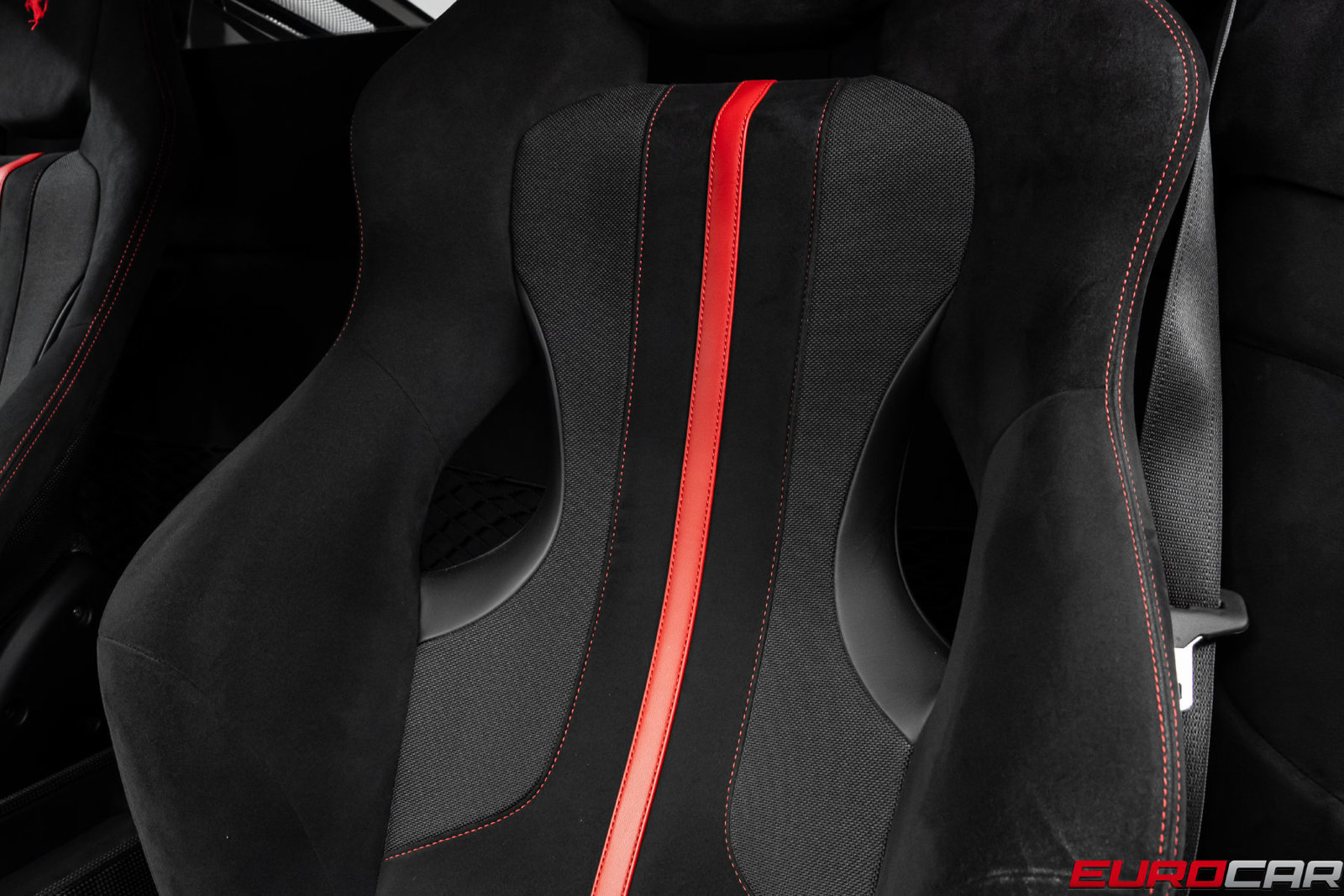 Used 2019 Ferrari 488 Pista Coupe RWD image 52