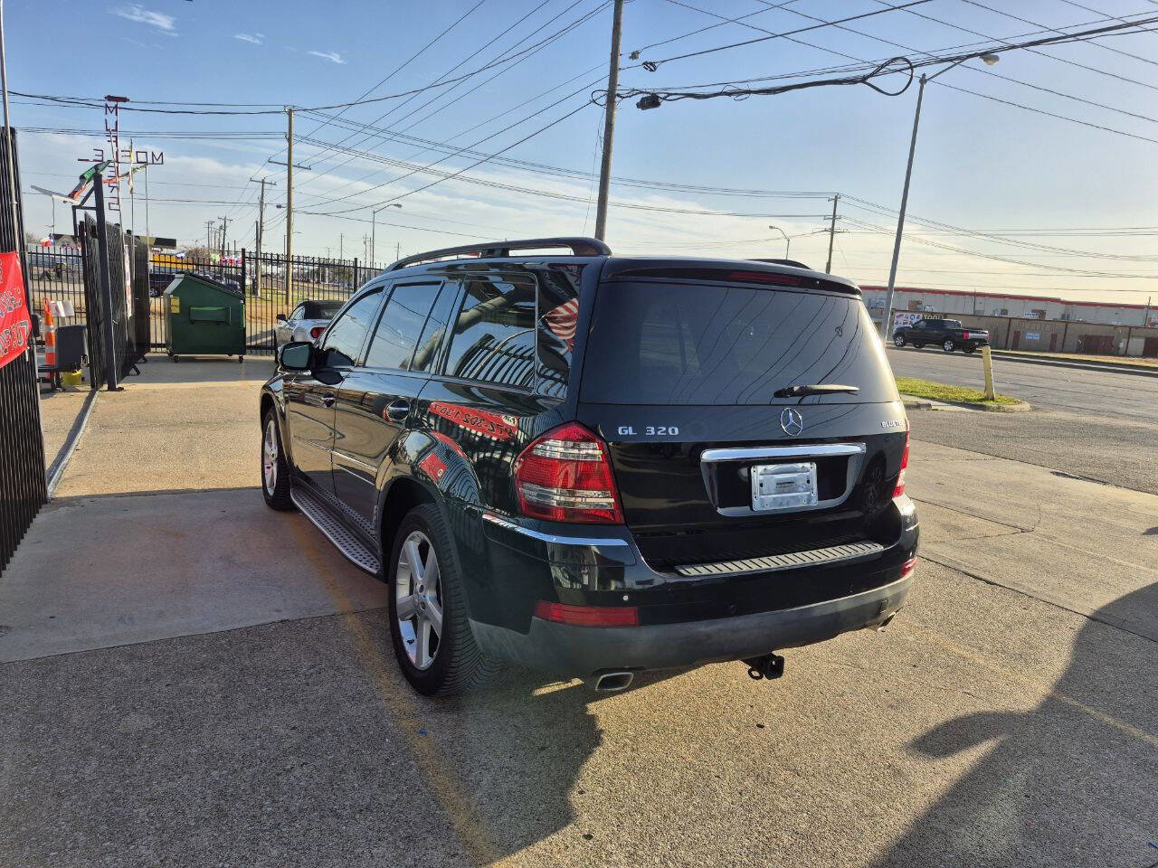 Used 2009 Mercedes-Benz GL 320 BlueTEC 4MATIC image 7