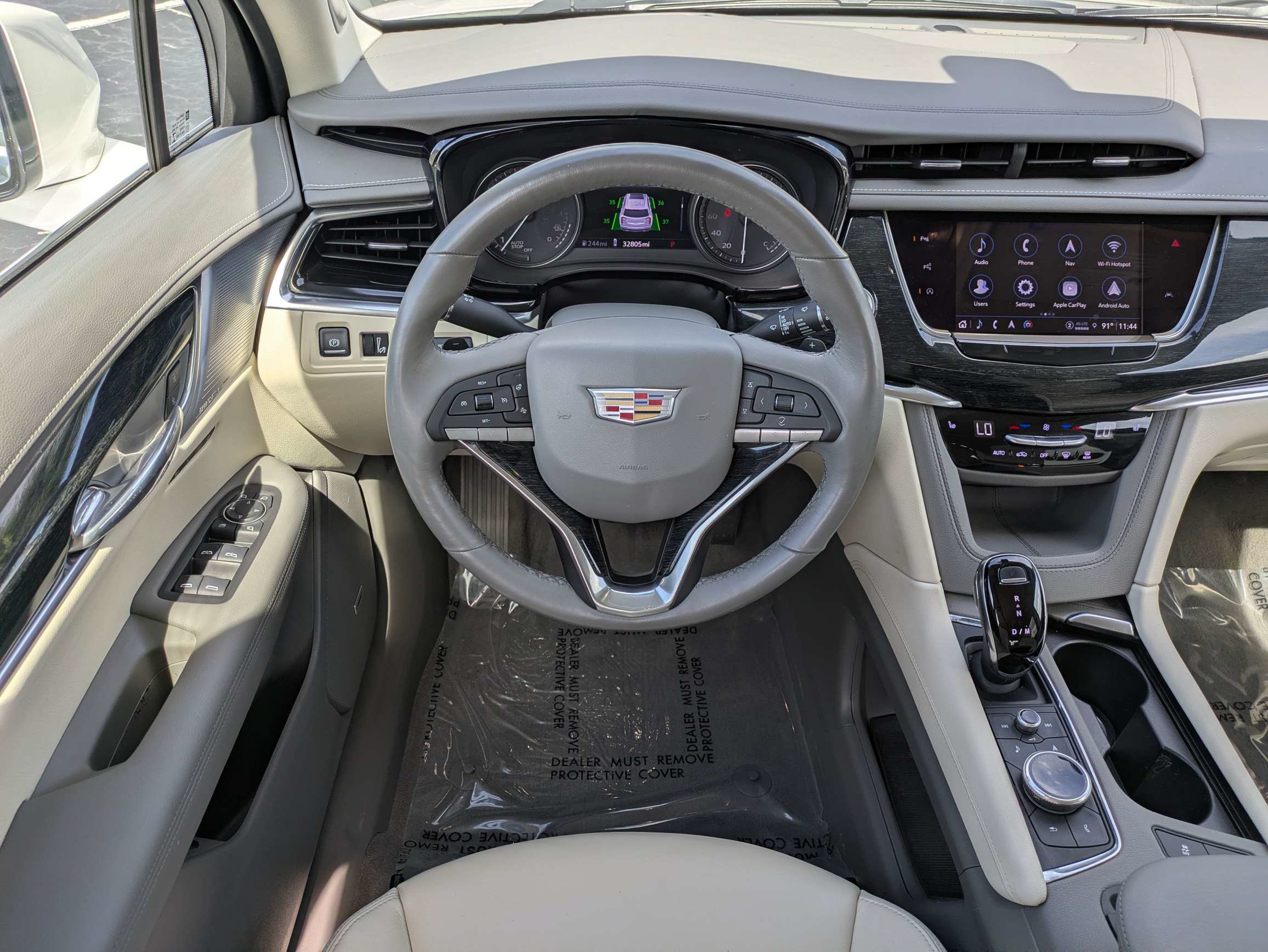 Used 2022 Cadillac XT6 Premium Luxury w/ Technology Package AWD/4WD image 12
