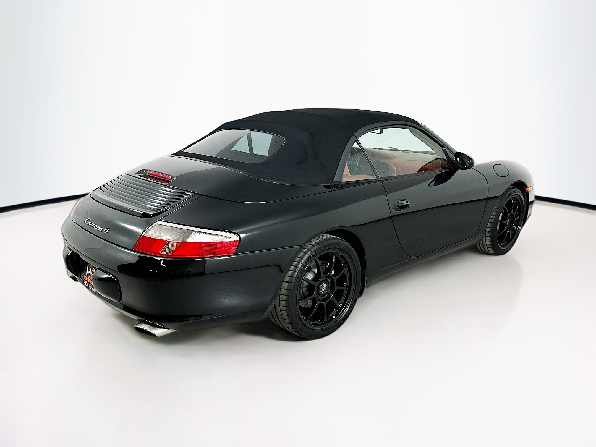 Used 2003 Porsche 911 Carrera 4 AWD/4WD image 6