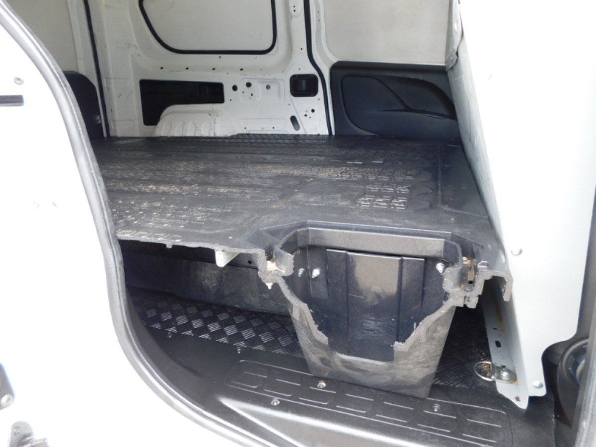 Used 2022 RAM ProMaster City Tradesman image 28