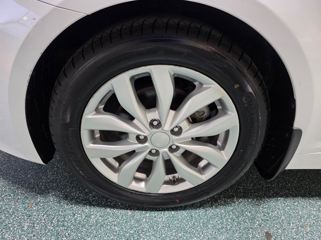 Used 2015 Kia Optima EX w/ EX Premium Package image 12