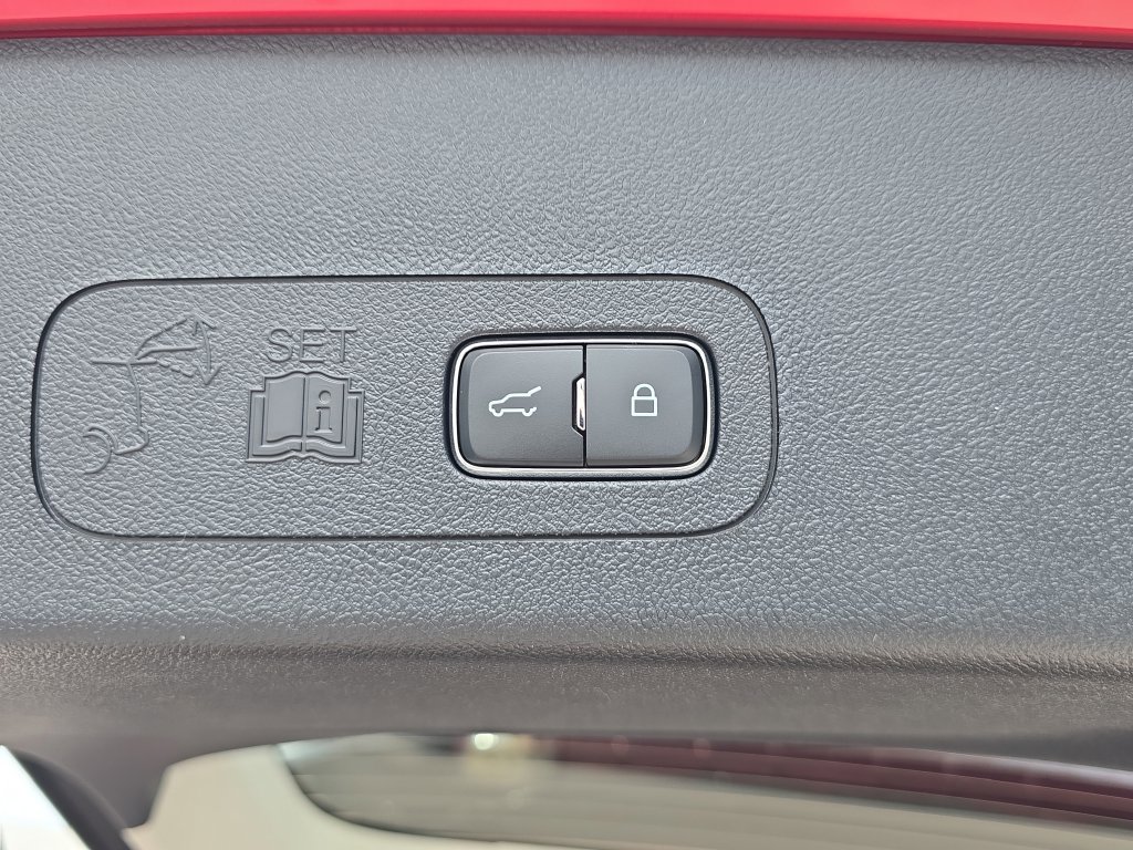 New 2026 Lincoln Aviator 2WD w/ Jet Appearance Package image 28