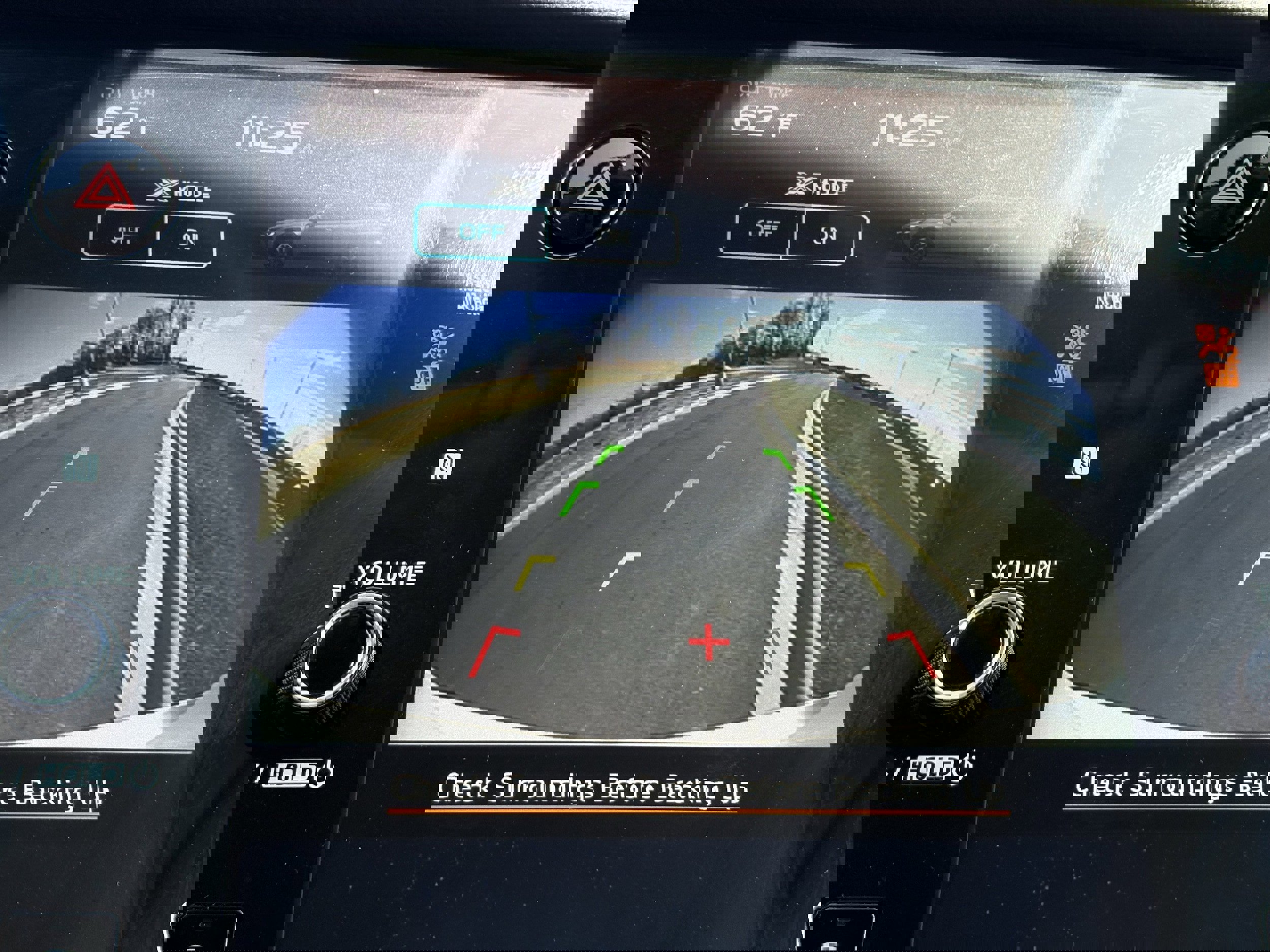 Used 2025 Subaru Outback Premium image 23