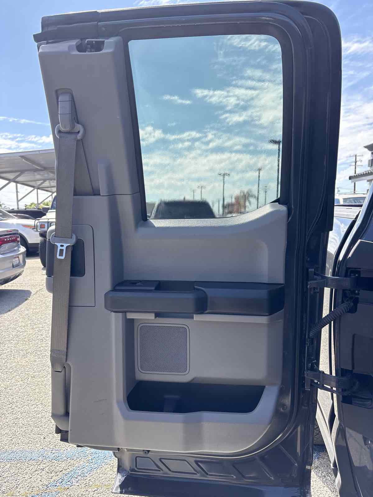 Used 2017 Ford F150 XL w/ Equipment Group 101A Mid RWD image 12