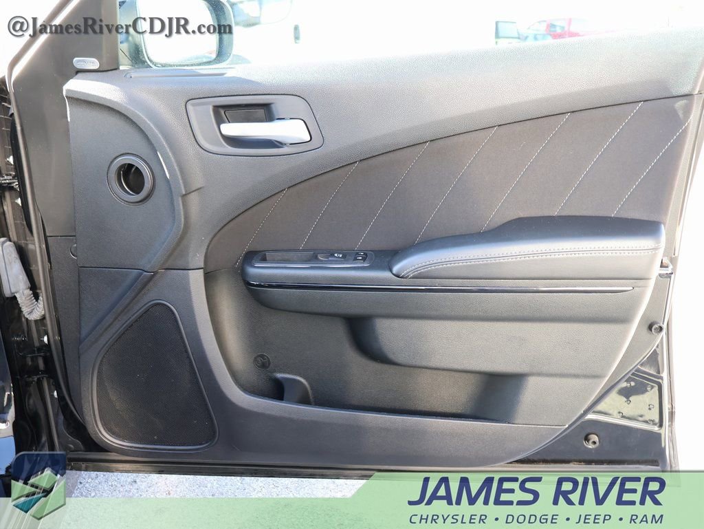 Used 2023 Dodge Charger GT w/ Blacktop Package image 8