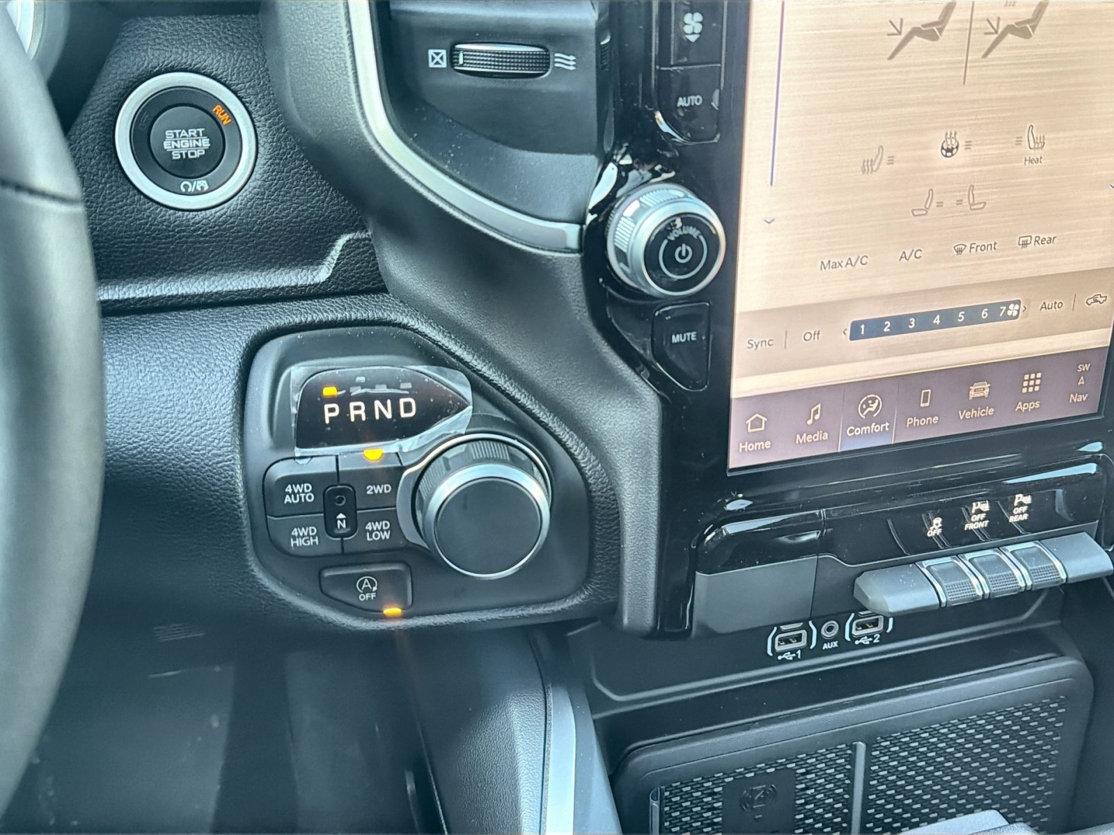 New 2026 RAM 1500 Big Horn AWD/4WD image 22