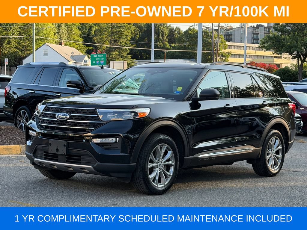 Used 2023 Ford Explorer XLT w/ Equipment Group 202A AWD/4WD image 3