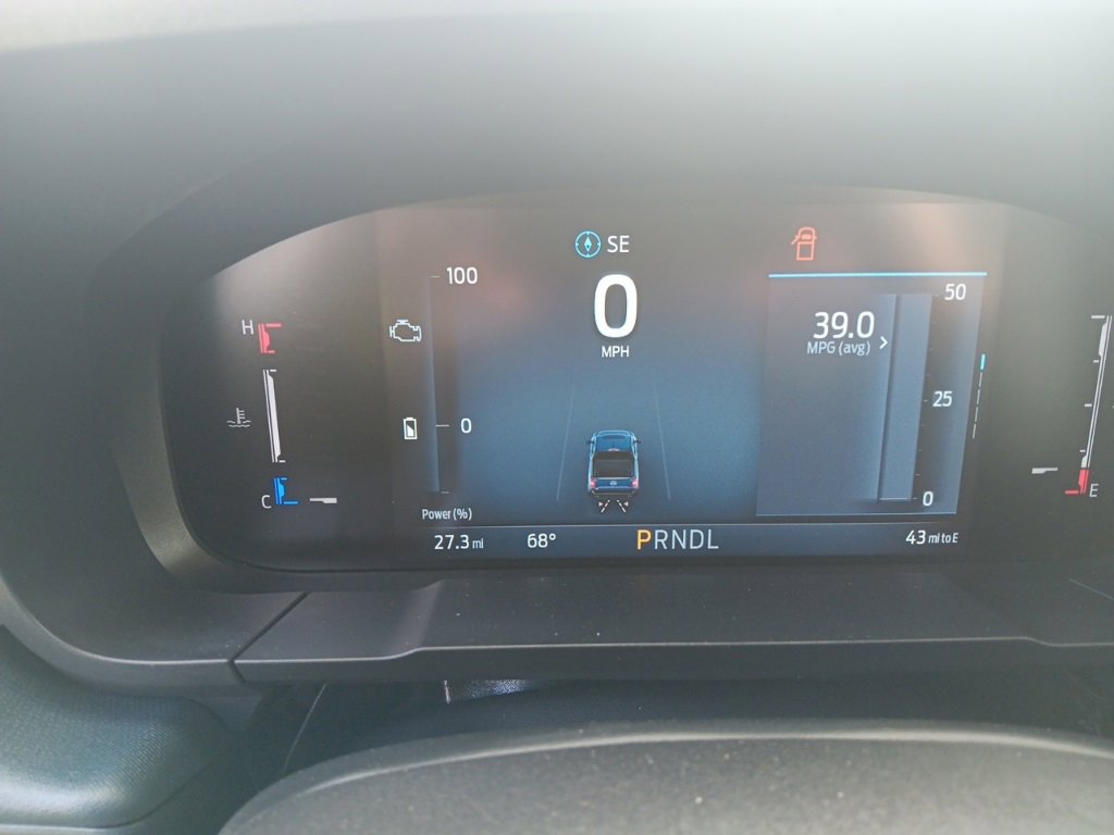 New 2025 Ford Maverick XLT w/ XLT Luxury Package image 13