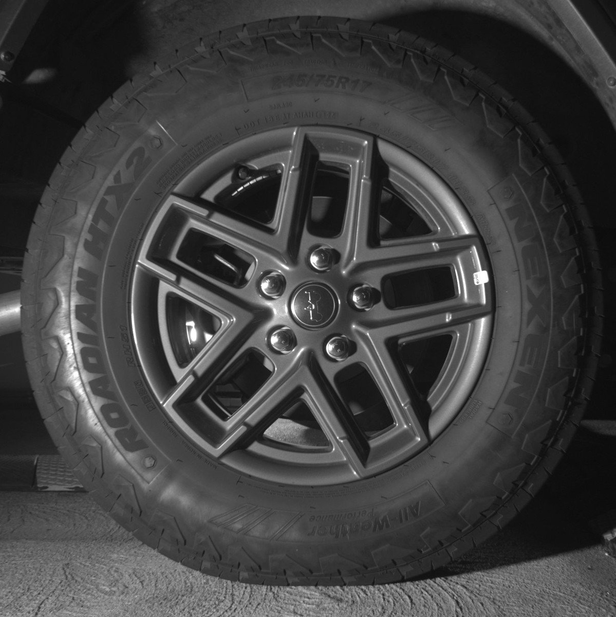 Used 2025 Jeep Wrangler Sport S image 15