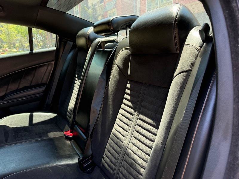 Used 2018 Dodge Charger R/T RWD image 44