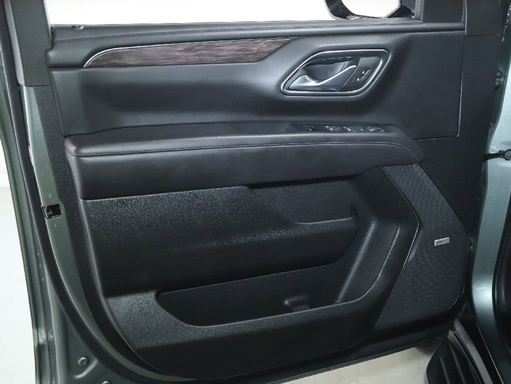 Used 2024 Chevrolet Tahoe LT image 16