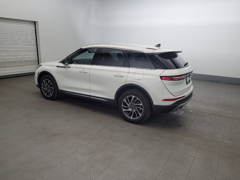 Used 2022 Lincoln Corsair AWD w/ Equipment Group 101A image 3