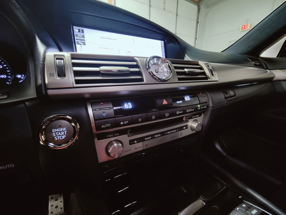 Used 2016 Lexus LS 460 AWD image 41