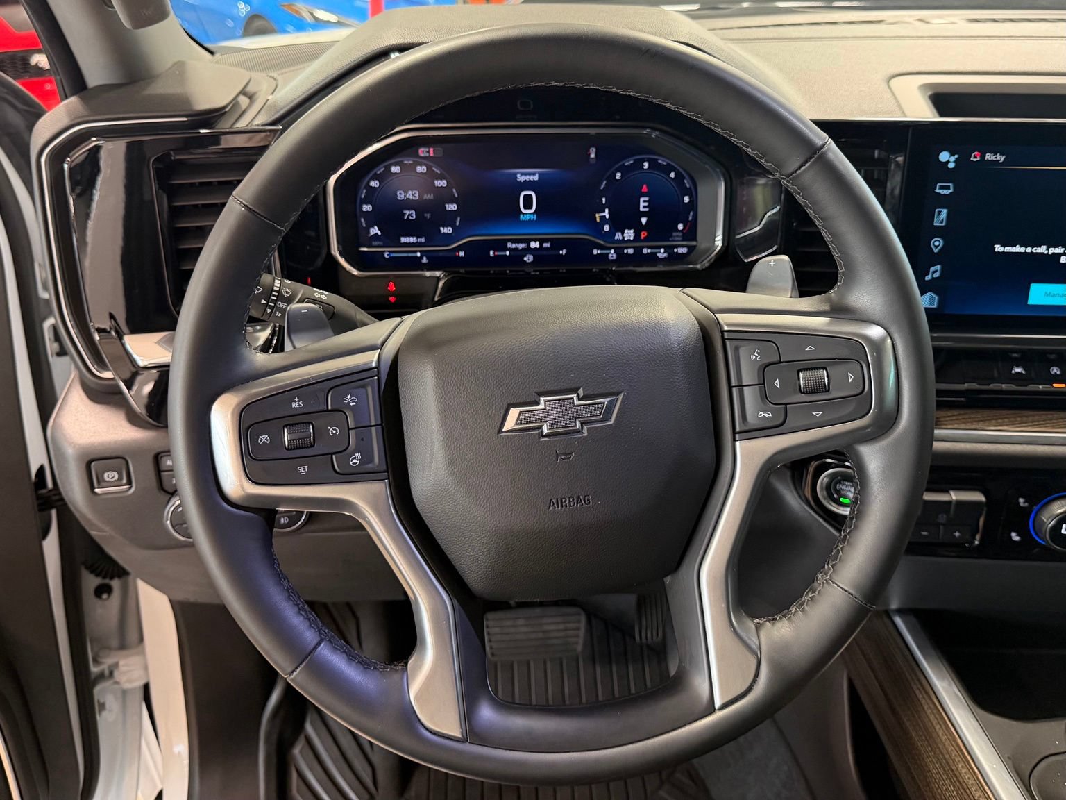 Used 2024 Chevrolet Silverado 1500 LT Trail Boss w/ Convenience Package II AWD/4WD image 17
