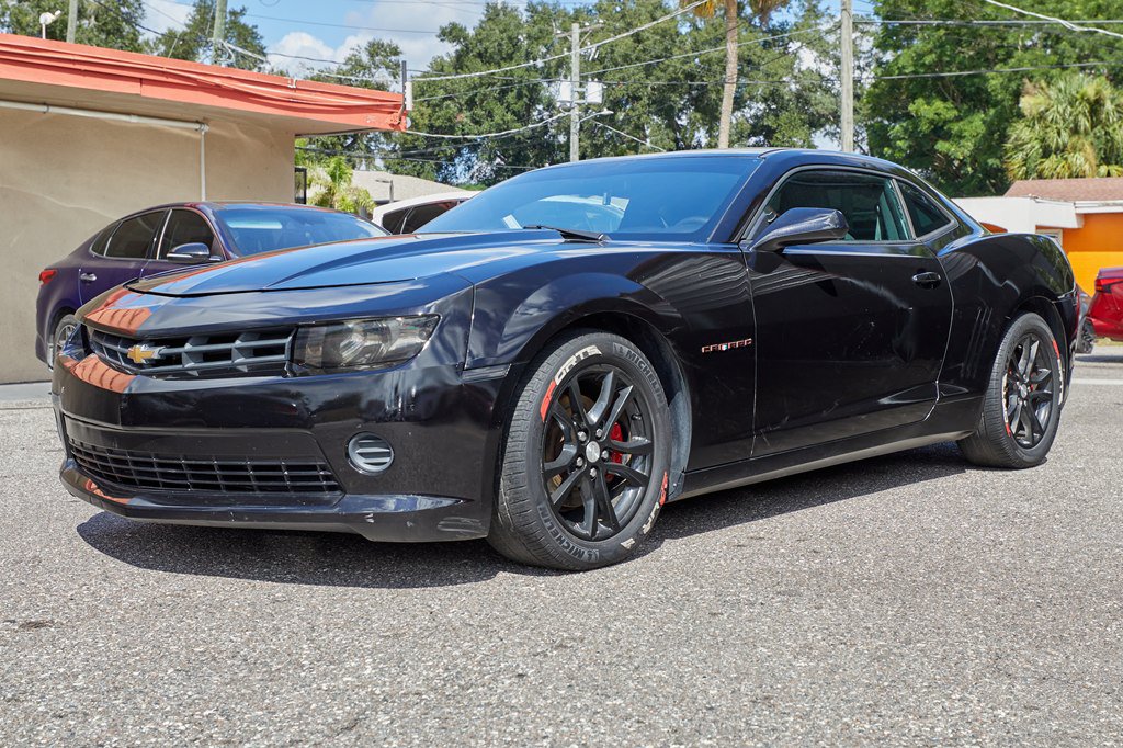 Used 2015 Chevrolet Camaro LS RWD image 1