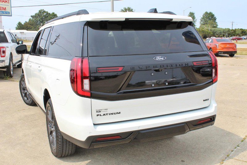 New 2025 Ford Expedition Max Platinum image 5
