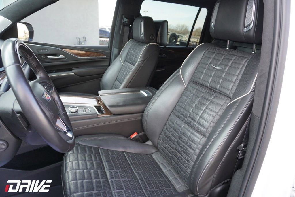 Used 2023 Cadillac Escalade ESV Sport Platinum w/ LPO, Floor Liner Package image 16