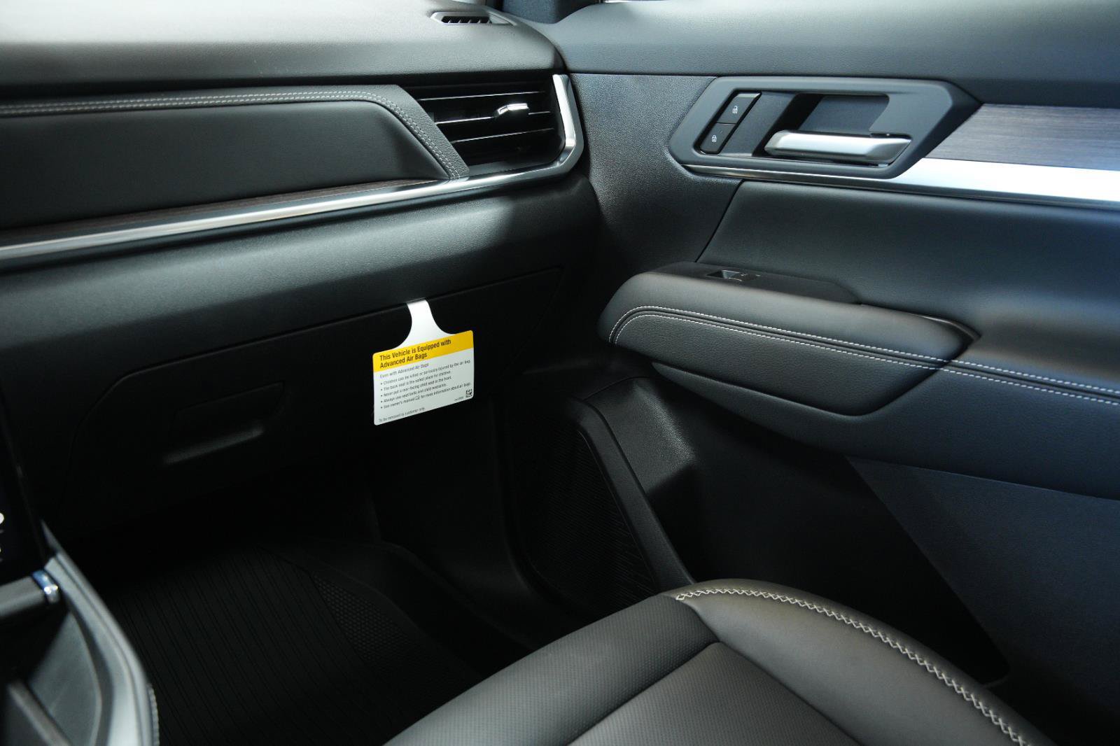 New 2026 GMC Terrain Denali w/ LPO, Floor Liner Package AWD/4WD image 58