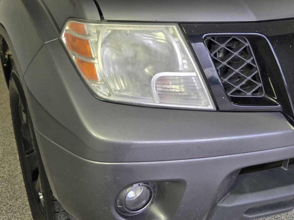 Used 2019 Nissan Frontier SV w/ Value Truck Package RWD image 9