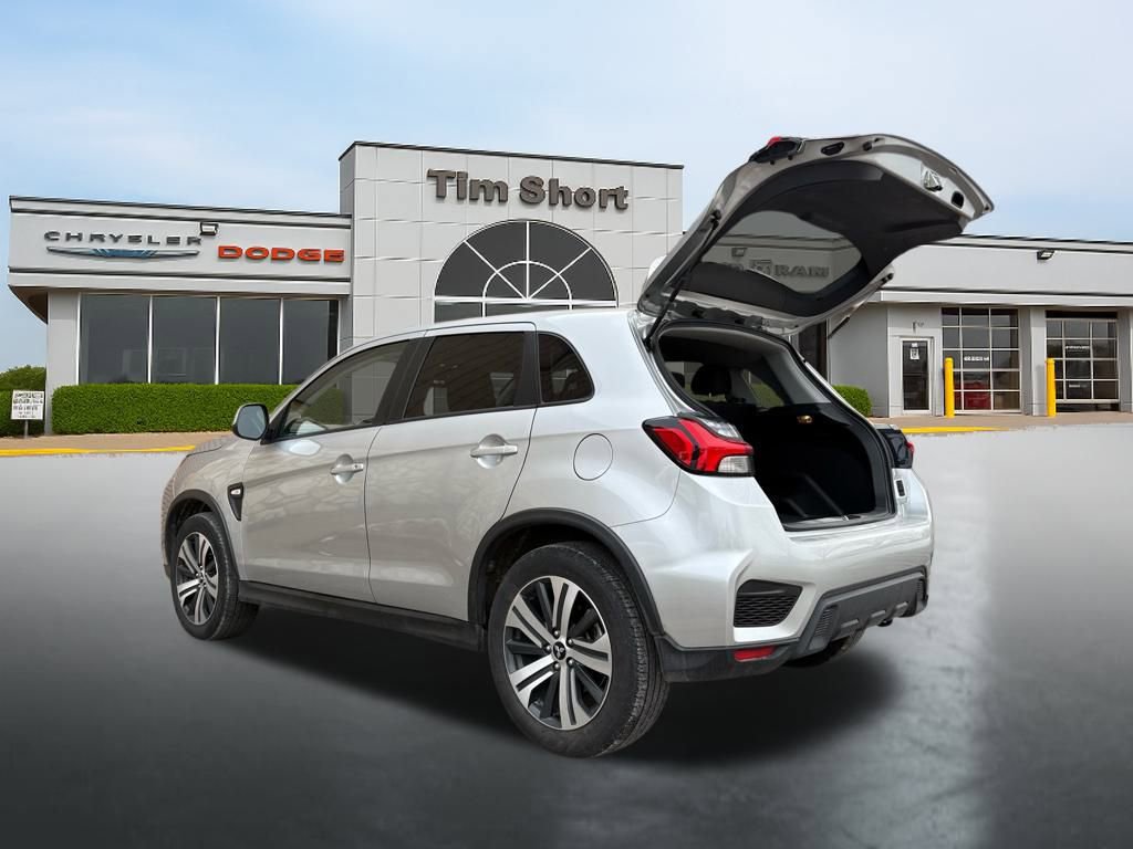 Used 2025 Mitsubishi Outlander Sport ES image 16