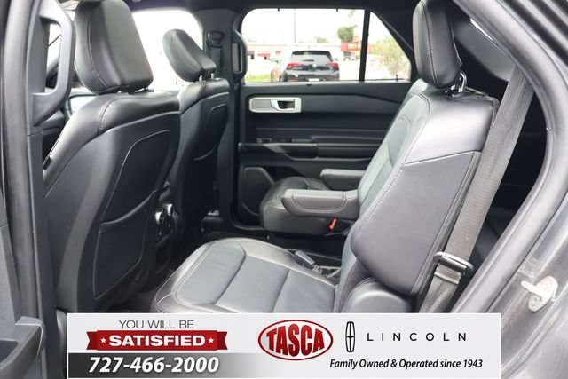 Used 2020 Ford Explorer Limited RWD image 15