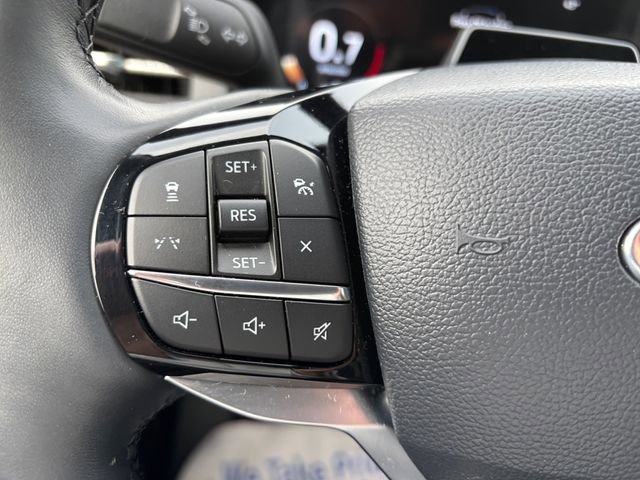 Certified 2025 Ford Explorer Platinum w/ LUX Leather Package image 18