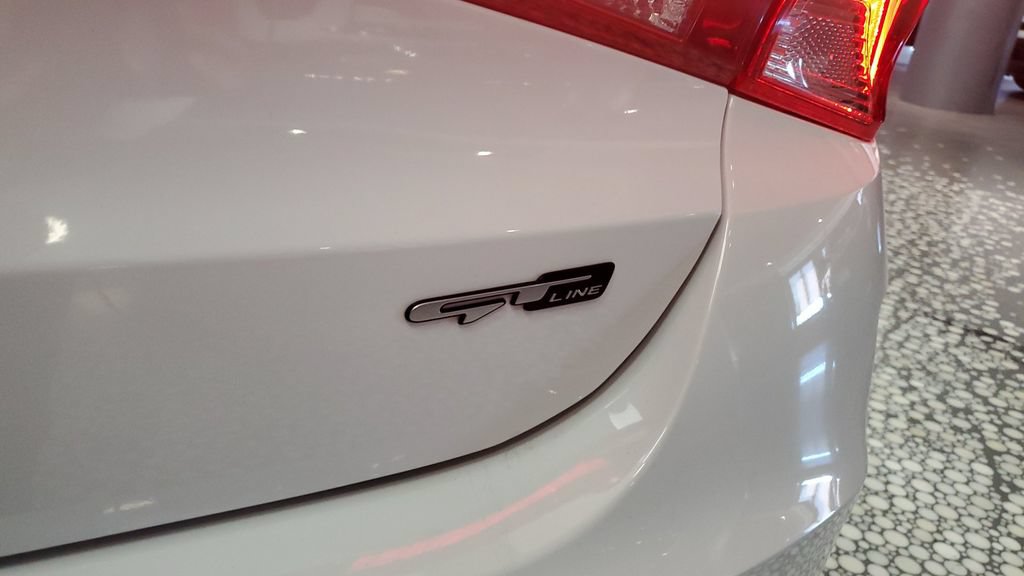 Used 2022 Kia K5 GT-Line w/ GT-Line FWD Premium Package image 9