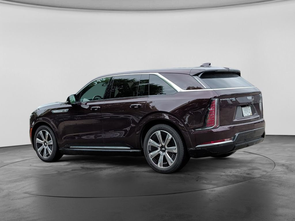 Used 2025 Cadillac Escalade IQ Luxury 2 w/ LPO, Premium Carpet Package AWD/4WD image 5